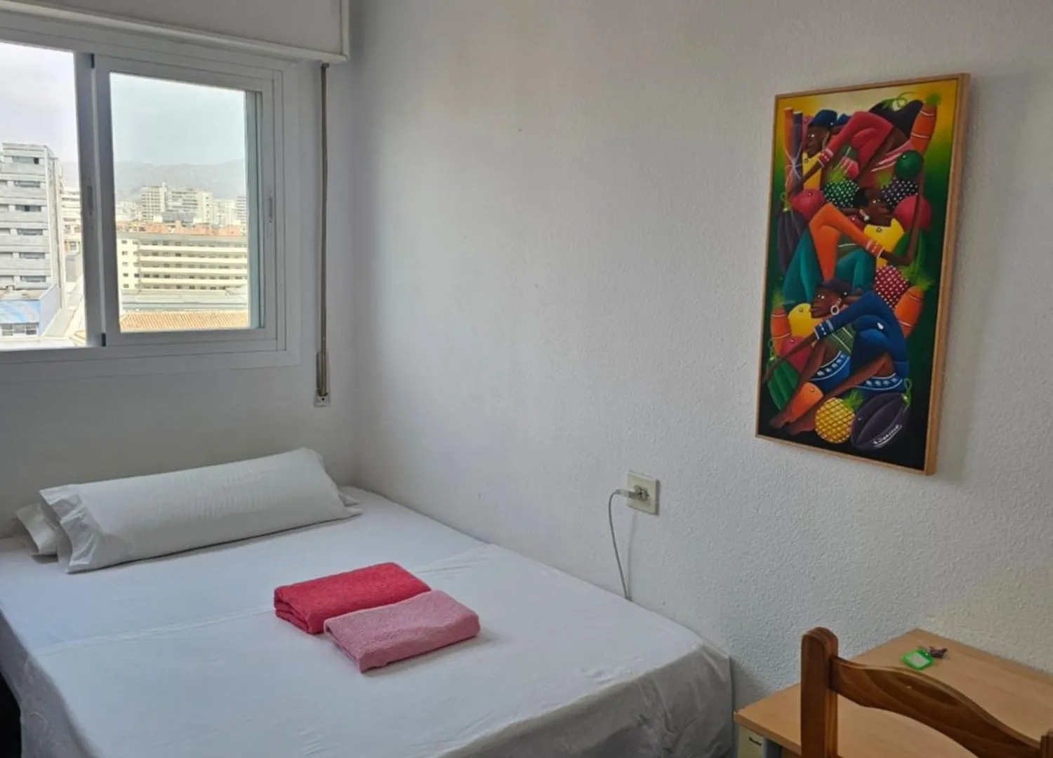 Homestay Habitacion Privada Centro Malaga Cerca De La Estacion De Tren Maria Zambrano Y Del Centro Historico Y De La Playa Spain