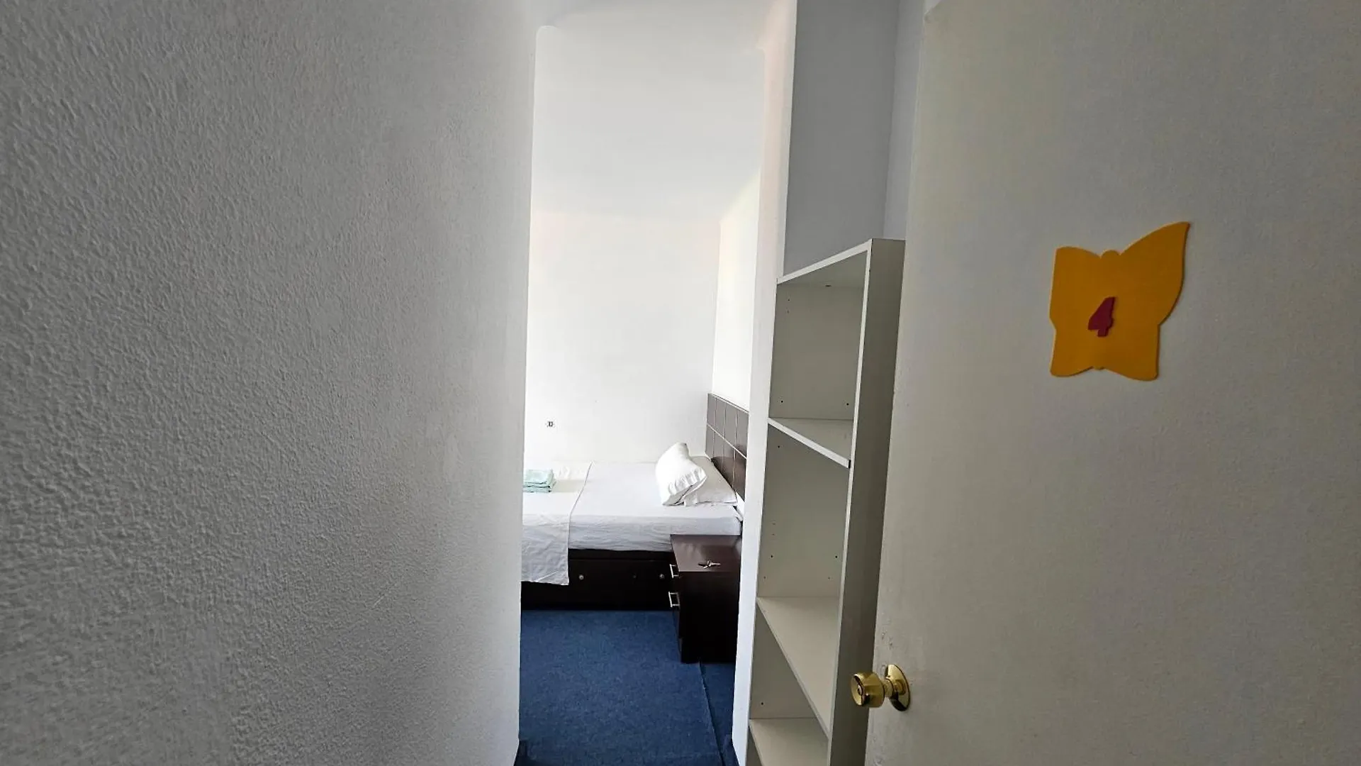 Homestay Habitacion Privada Centro Malaga Cerca De La Estacion De Tren Maria Zambrano Y Del Centro Historico Y De La Playa